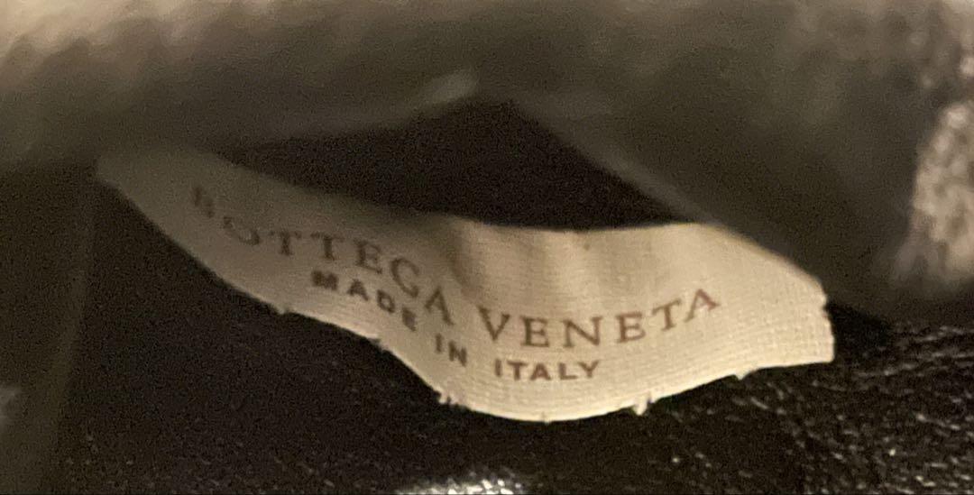 BOTTEGA VENETA ミニ ポーチ ブラック