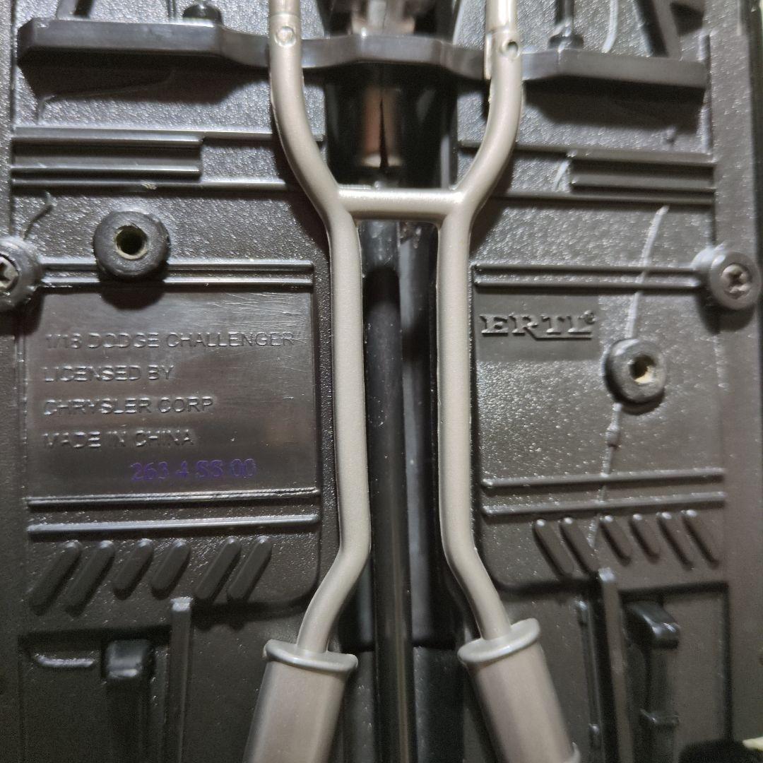 1/18ミニカー　ダッジチャレンジャー R/T 1971