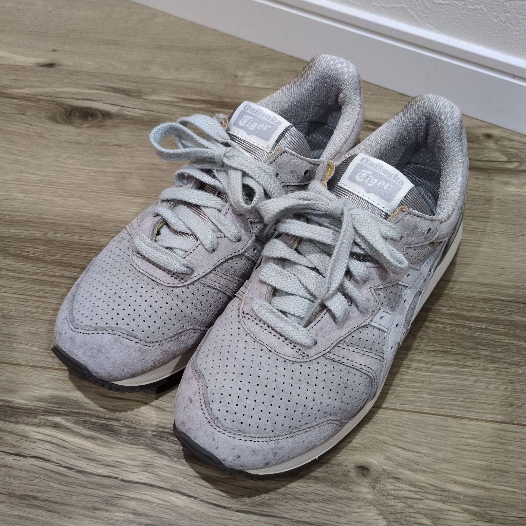 Onitsuka Tiger グレー スニーカー　訳アリ　試着のみ　アシックス