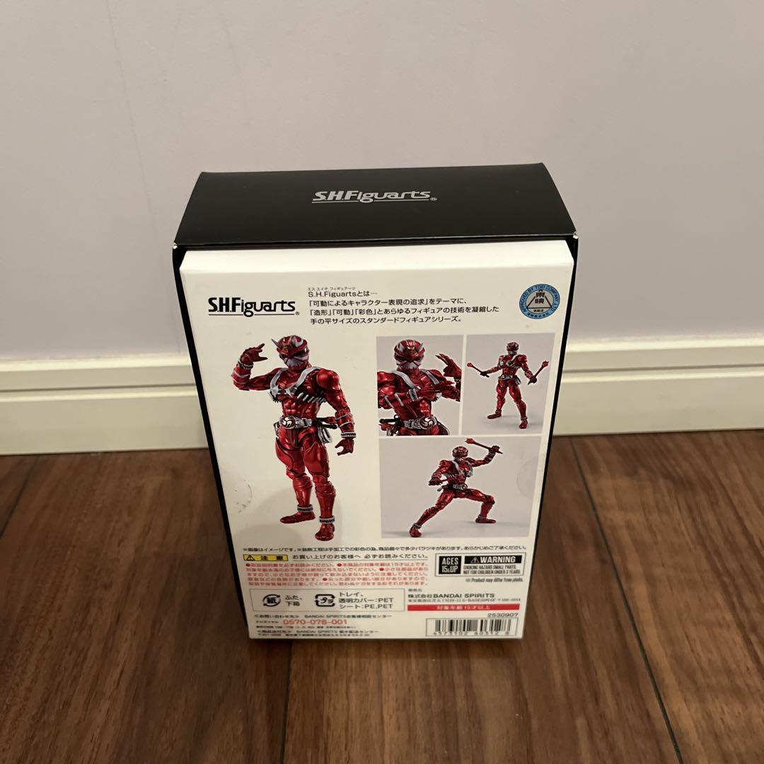 shフィギュアーツ　真骨頂製法　仮面ライダー響鬼紅
