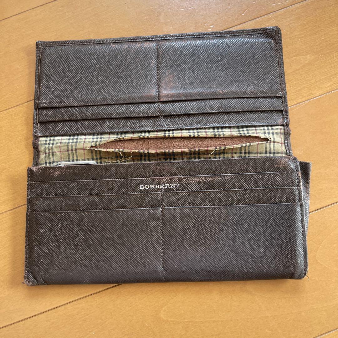 【オープニングセール】 BURBERRY 二つ折り財布 ブラウン - メルカリ 小物