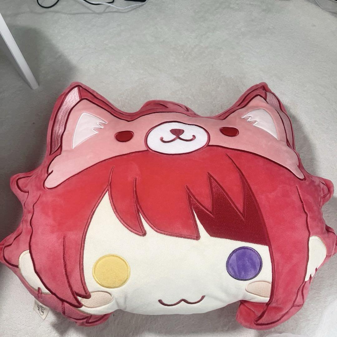 すとぷり 莉犬くんアニマルクッション - メルカリ