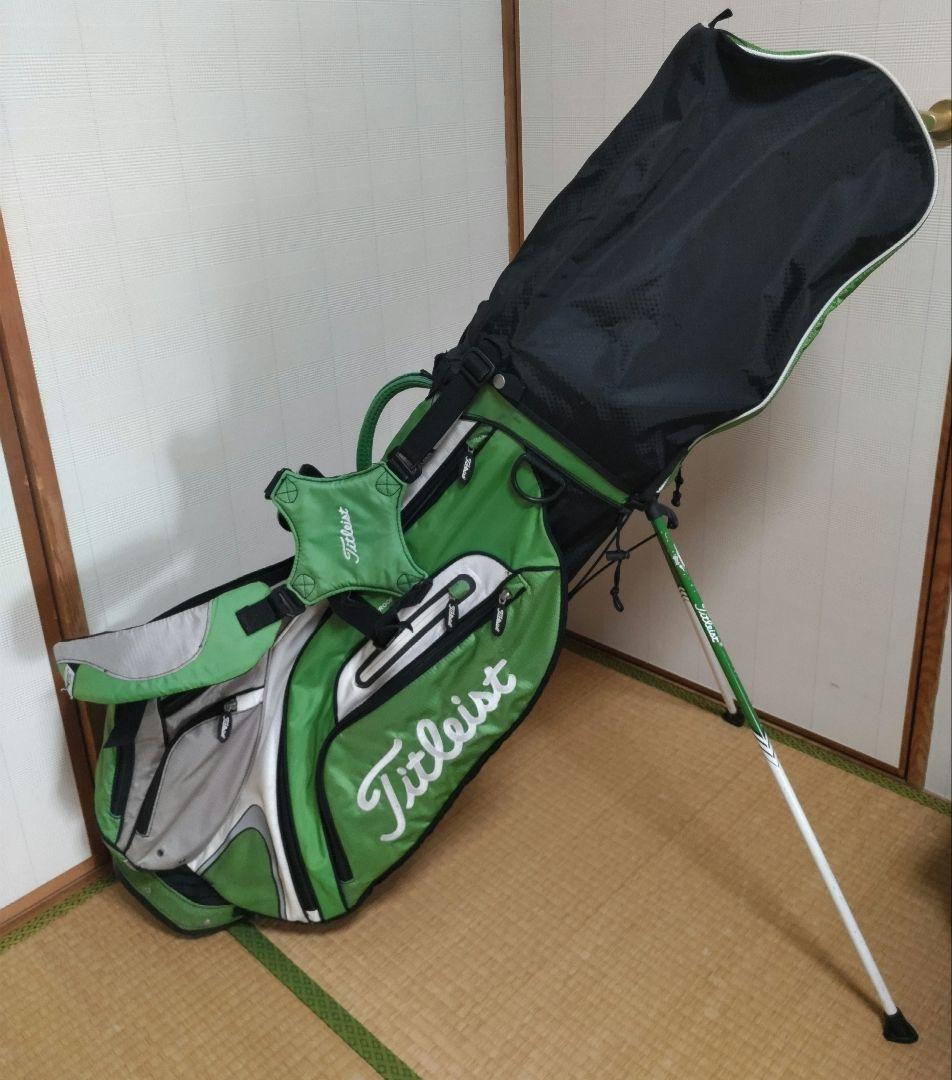 日本限定モデル】 タイトリスト キャディバッグ(スタンド式、軽量