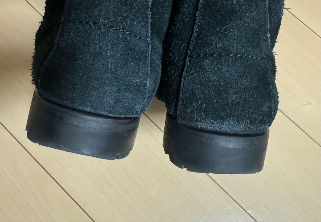 Blundstone 　サイドゴアブーツ　Black スウェード　ビブラムソール