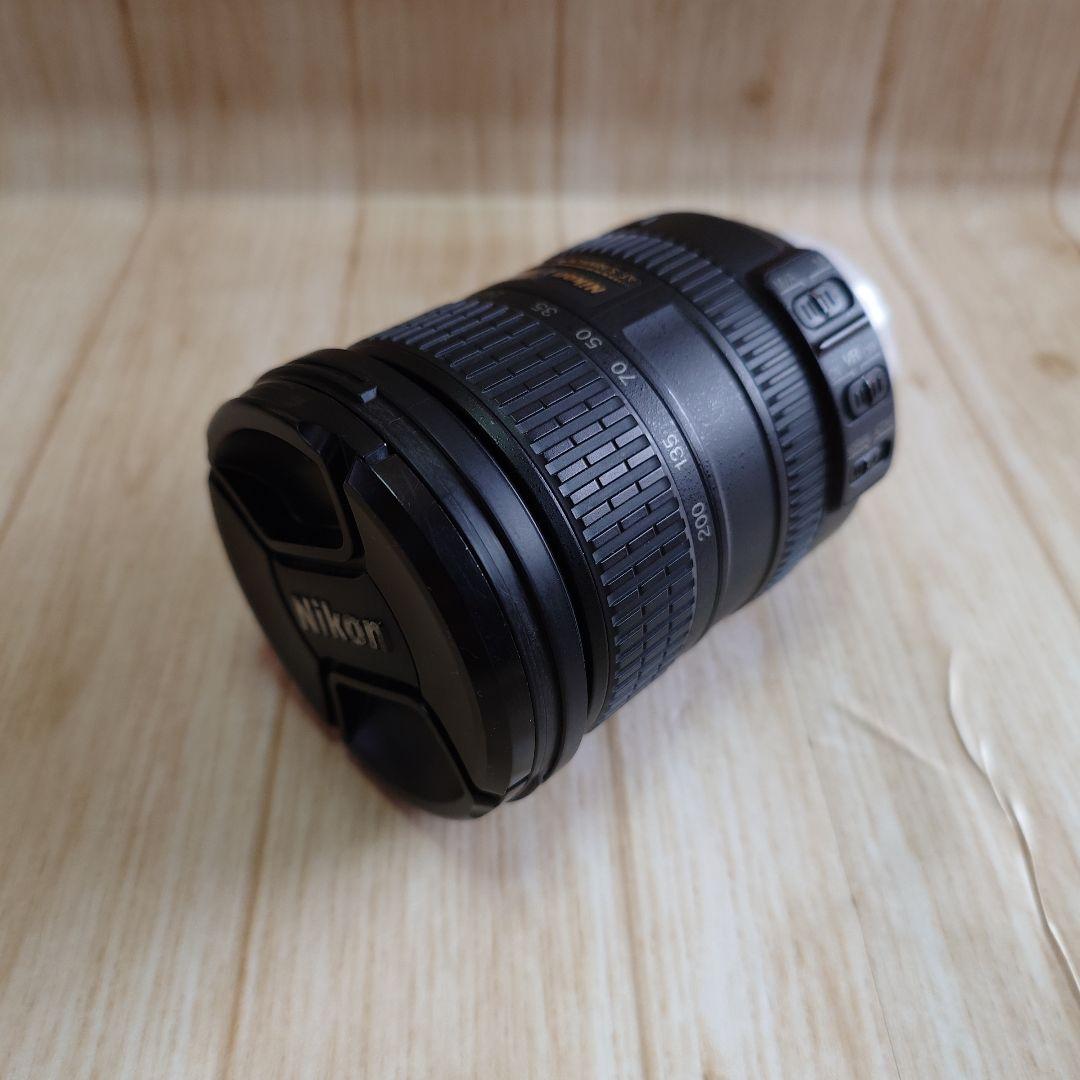 ニコン　DXニッコールレンズ　AF-S DX VR 18-200mm