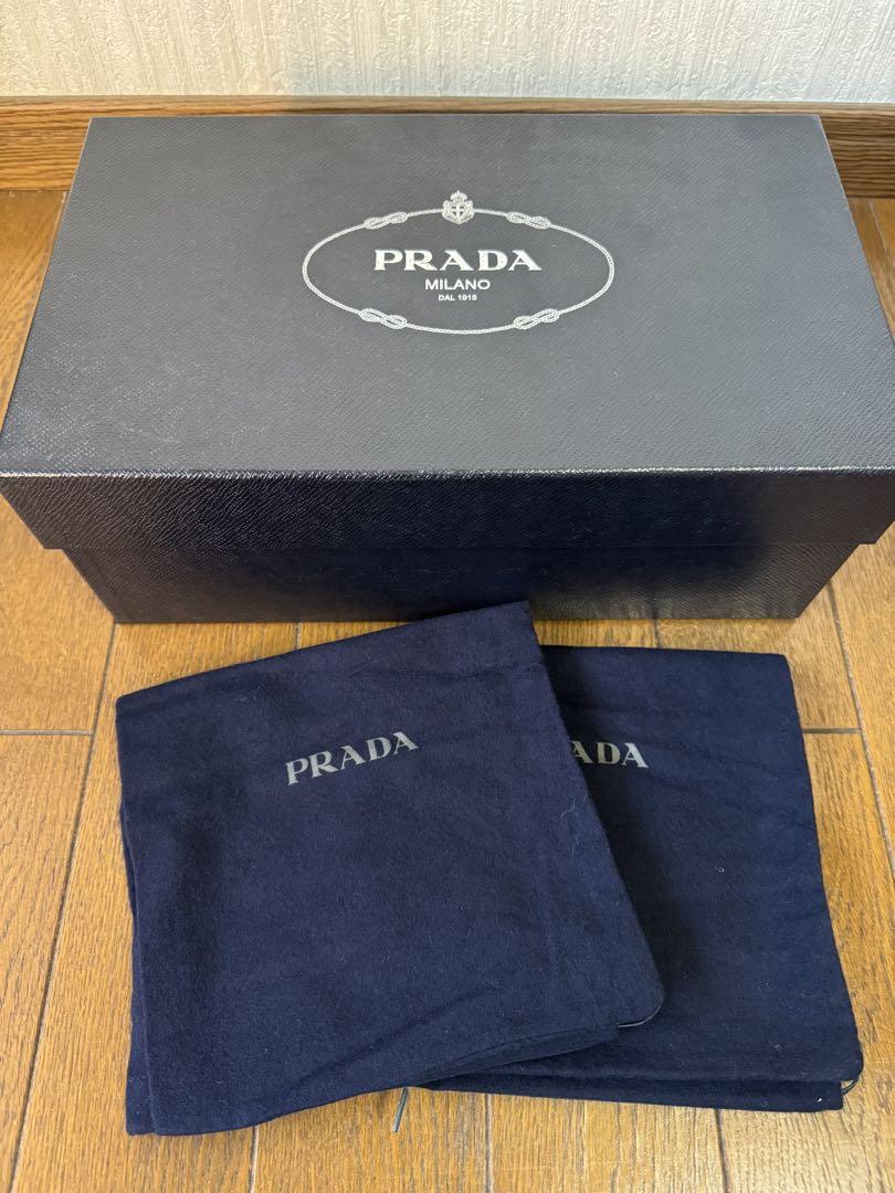 【未使用品】PRADA プレーントゥドレスシューズ 26cm