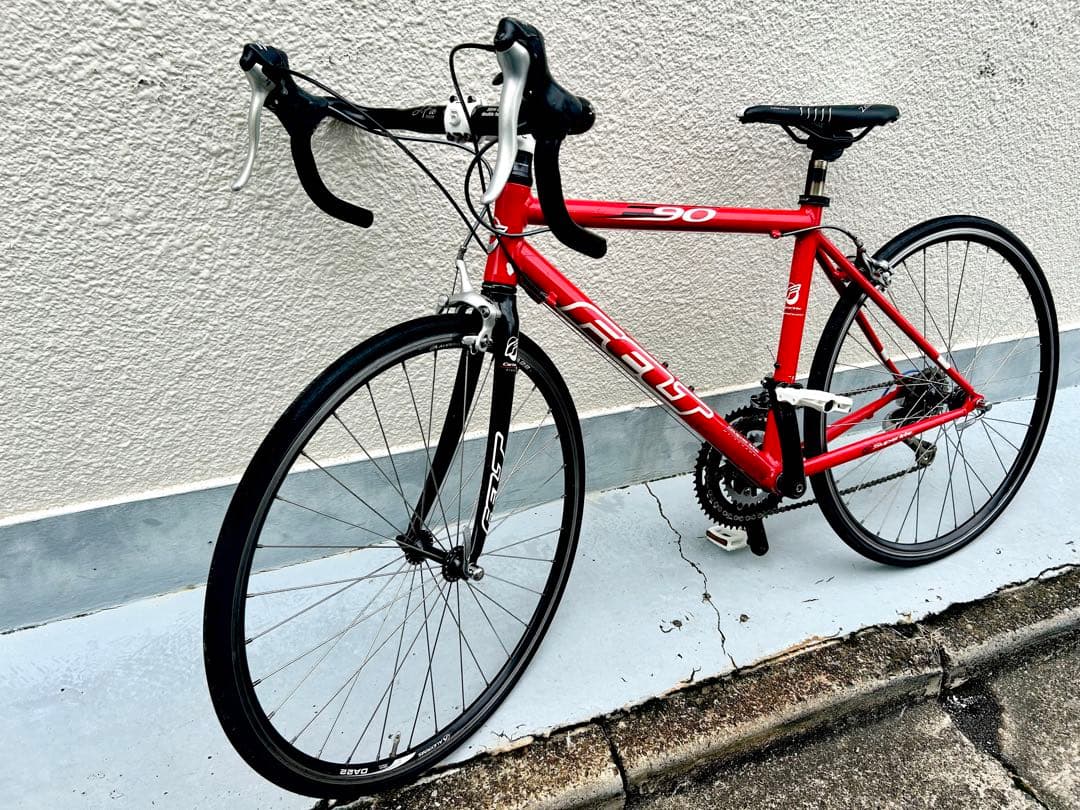 女性＆ジュニア用 FELTロードバイク