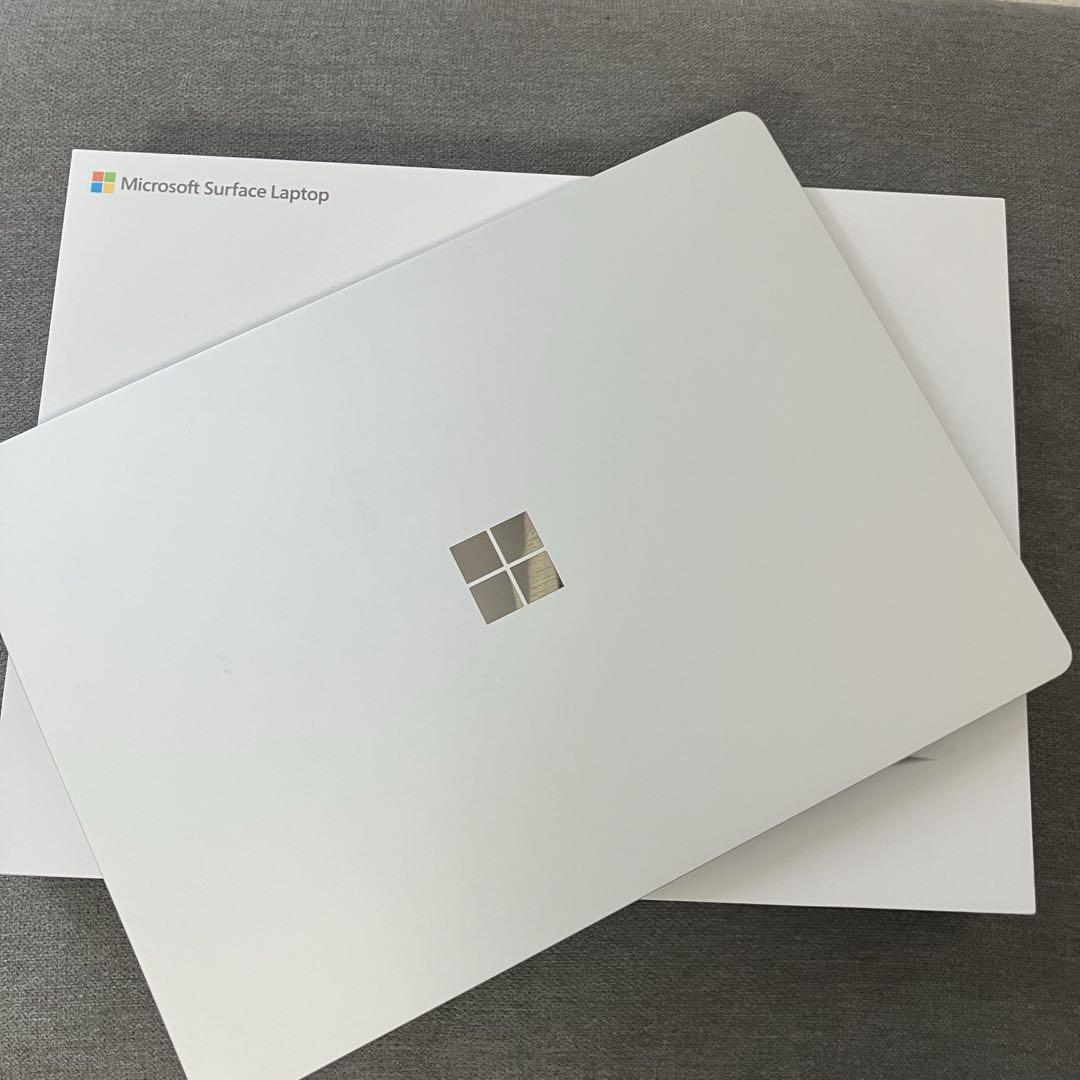 Suraface Laptop 第一世代 D9P-00039
