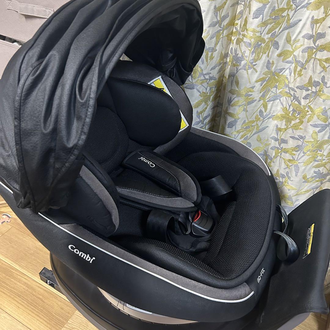 美品　combi クルムーヴスマートisofix  回転式　新生児から