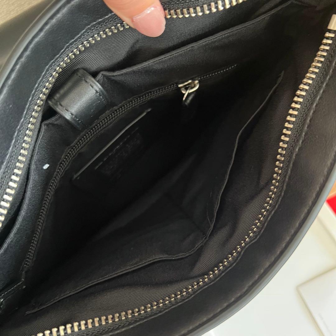 コーチ ショルダーバッグ シグネチャー PVC レザー　ブラック