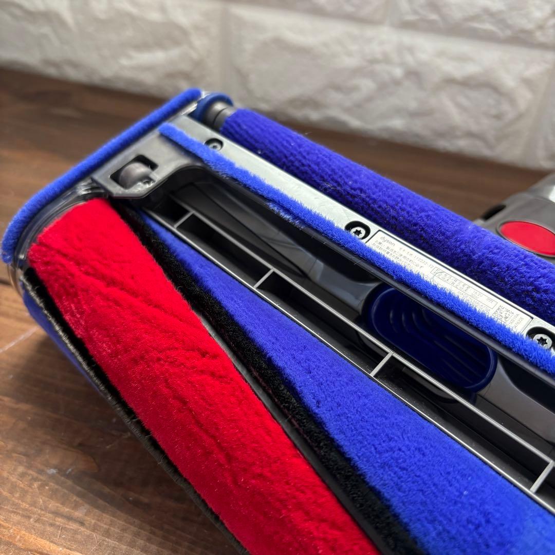 美品　新品パーツ　ダイソンヘッド　ソフトクリーナー　ダイソン純正品 v10ヘッド