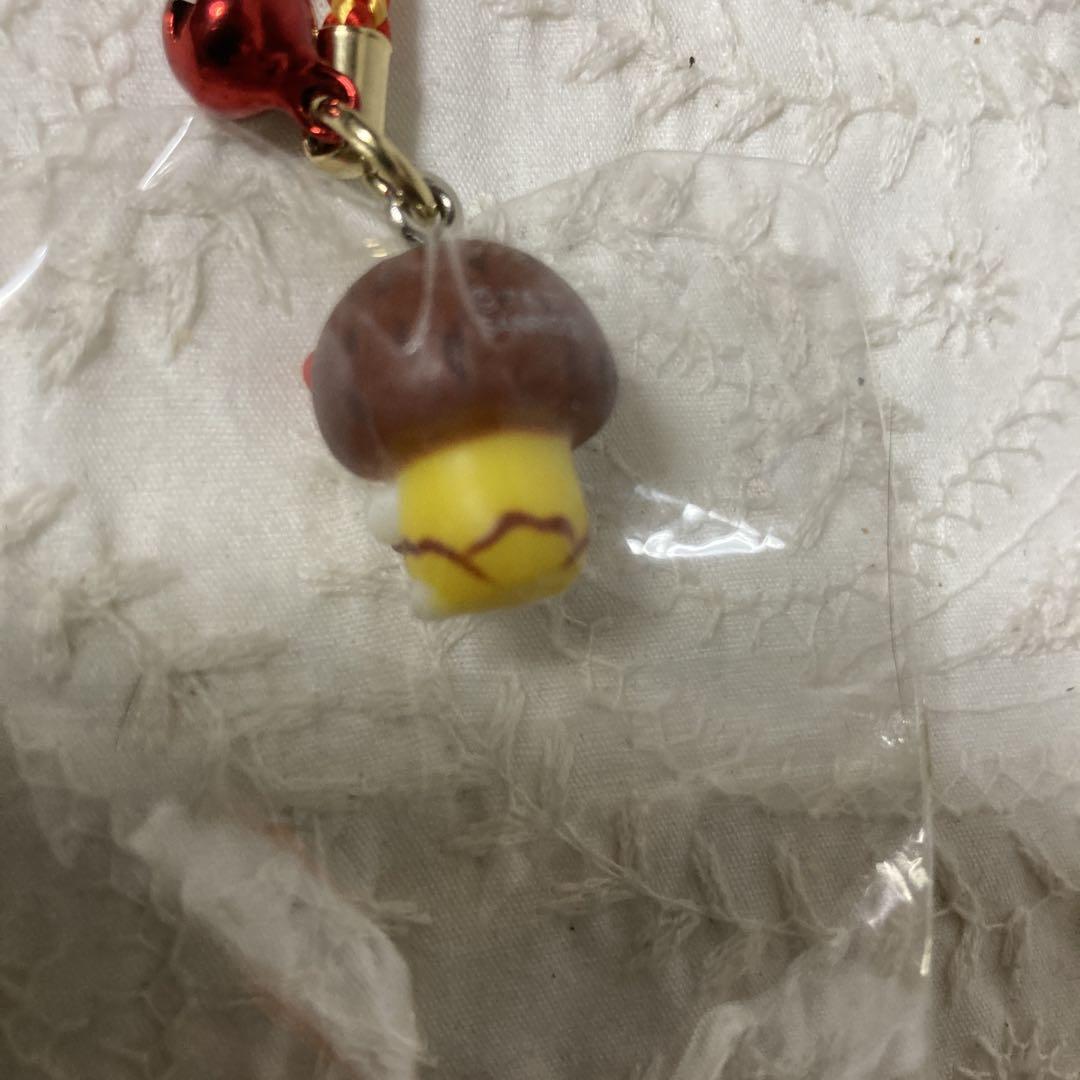 ご当地　キティ　根付け　秋の味覚　まつたけ
