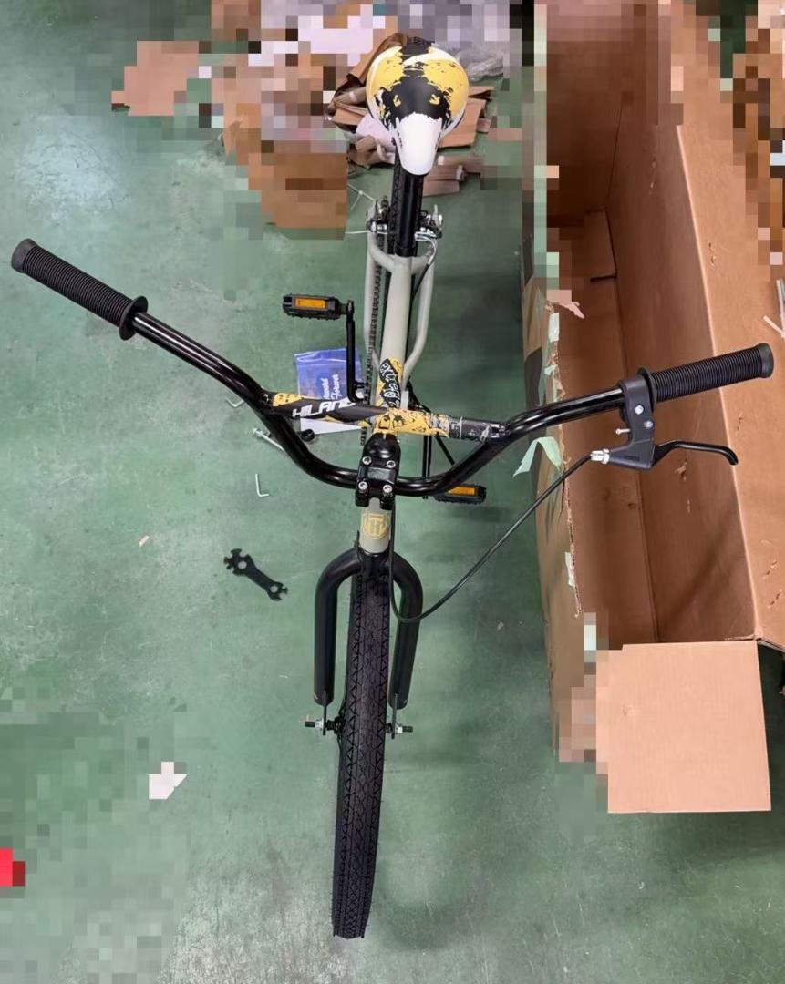 HILAND 24インチ BMX自転車 フリースタイル 初心者向け 練習用bmx