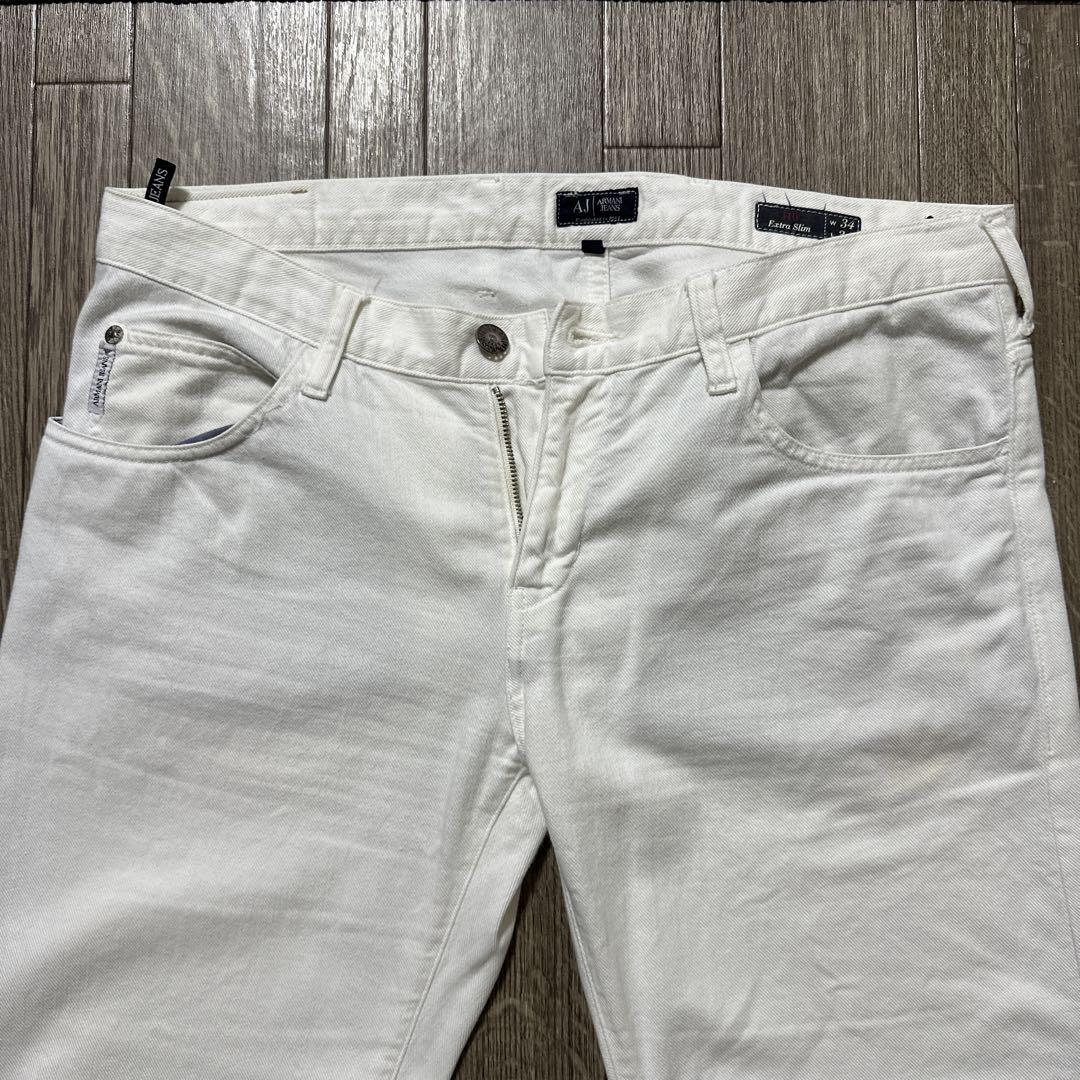 EMPORIO ARMANI - EMPORIO ARMANI ホワイトデニム ホワイト 29の