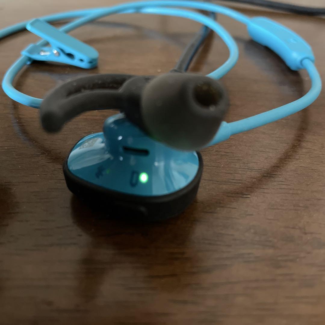タ*オ様 Bose SoundSport 青