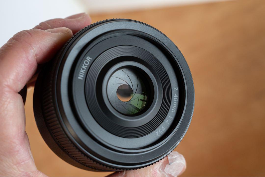 【新品級】 NIKKOR Z 40mm f/2　保証書・添付シール付き