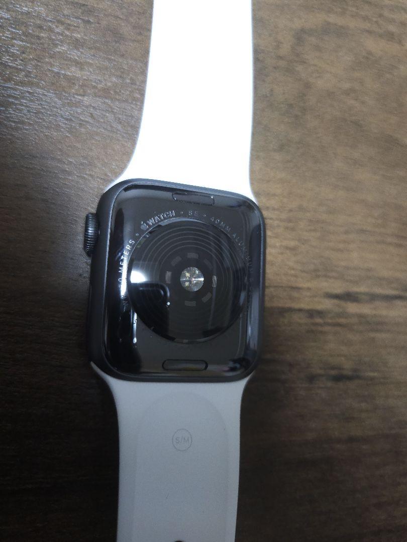 Apple Watch SE 本体　バンド付
