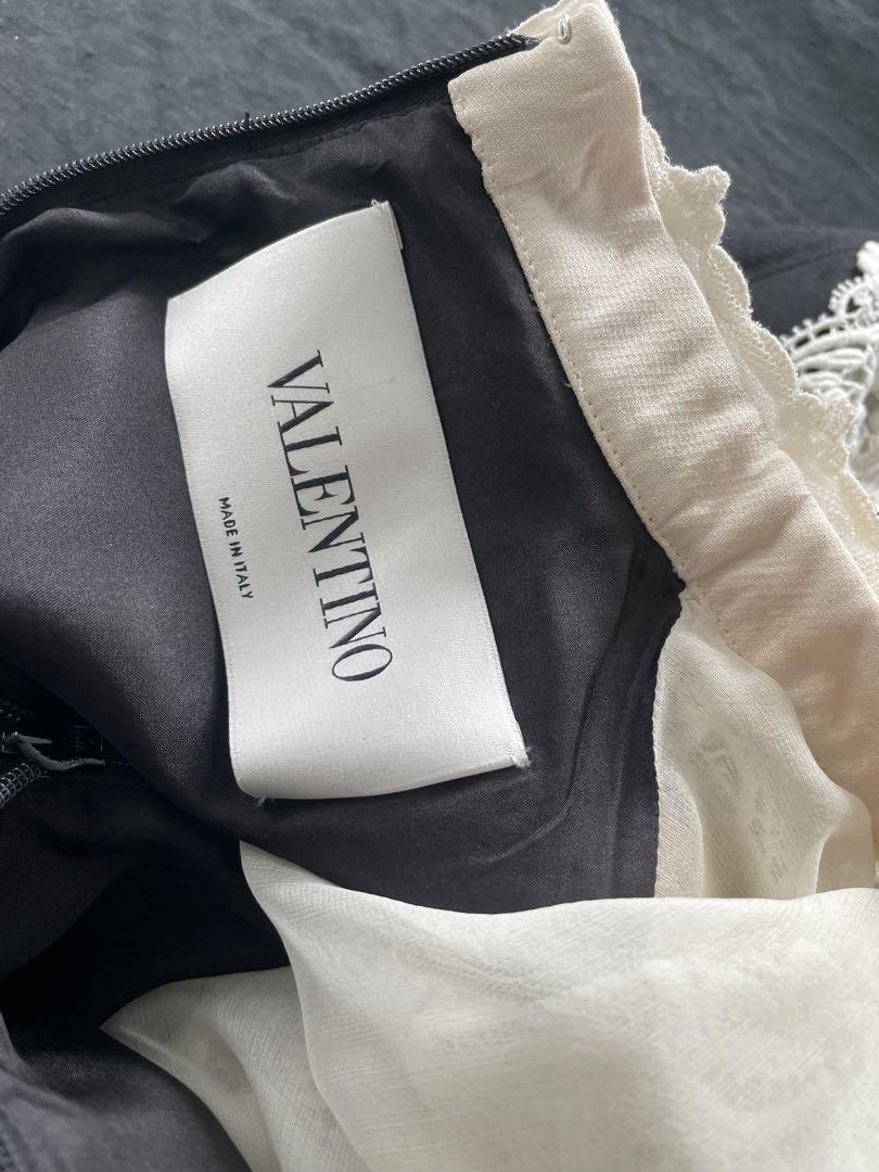 品良く着こなすため VALENTINO 黒レース装飾ドレス ワンピース