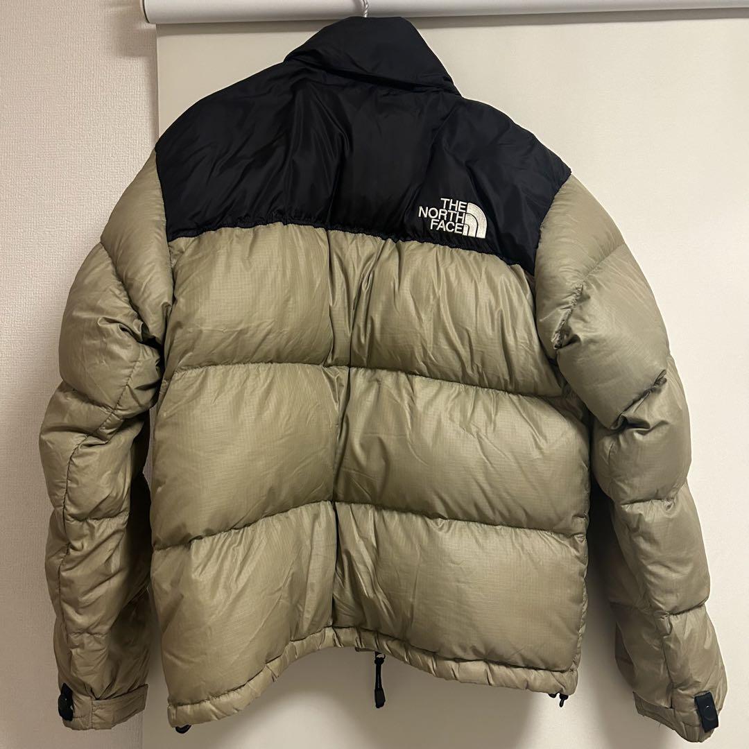 THE NORTH FACE ヌプシダウンジャケット　ベージュ