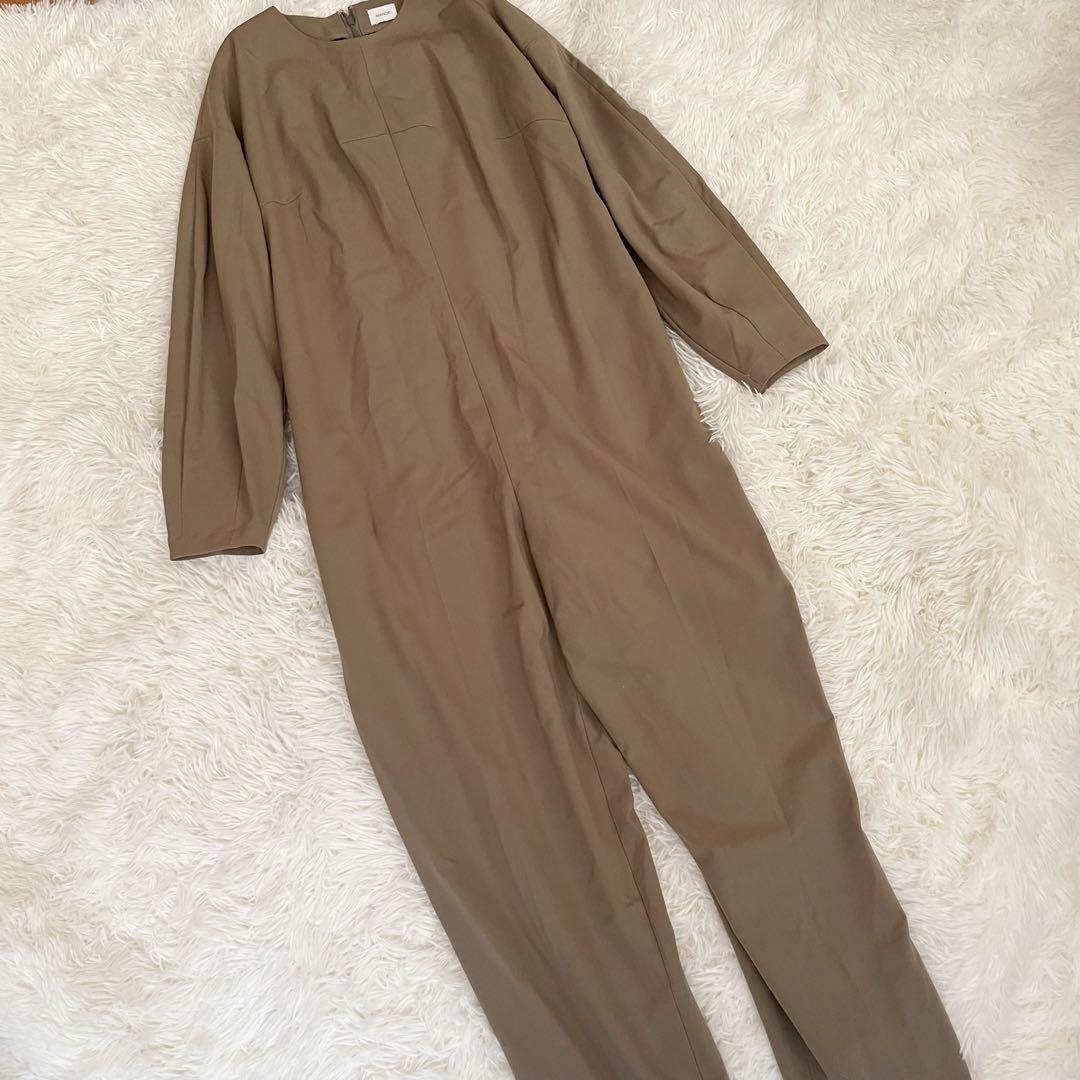 美品 MANOF オールインワン つなぎ M ベージュ 秋服 セール 値下げ