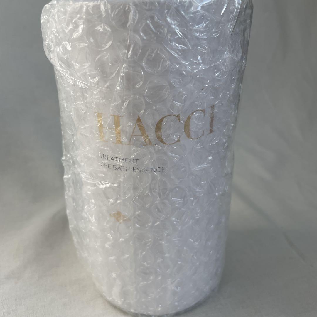 新品未使用　HACCIハッチ トリートメント bee バスエッセンス 入浴剤