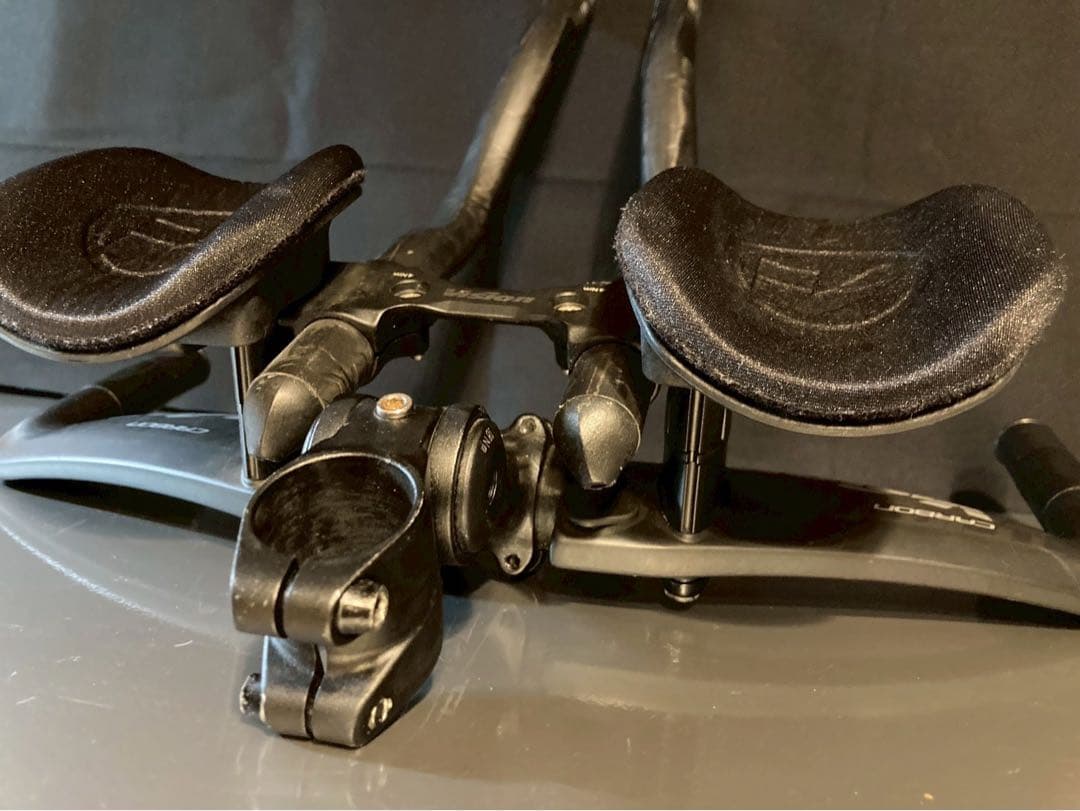 VISION TRIMAX CARBON THハンドル +可変ステム - メルカリ