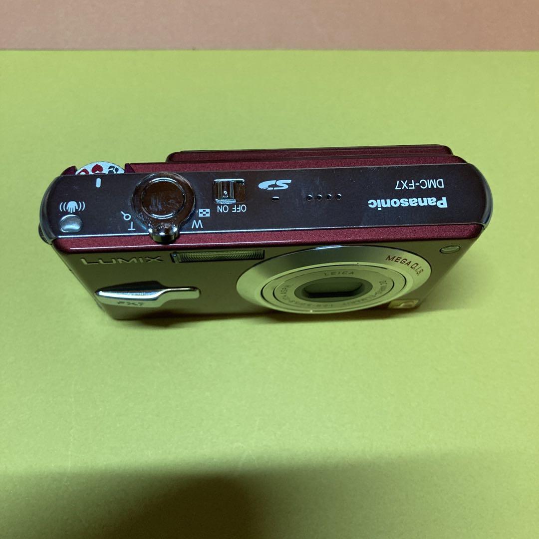 Panasonic DMC-FX77 レッド デジタルカメラ