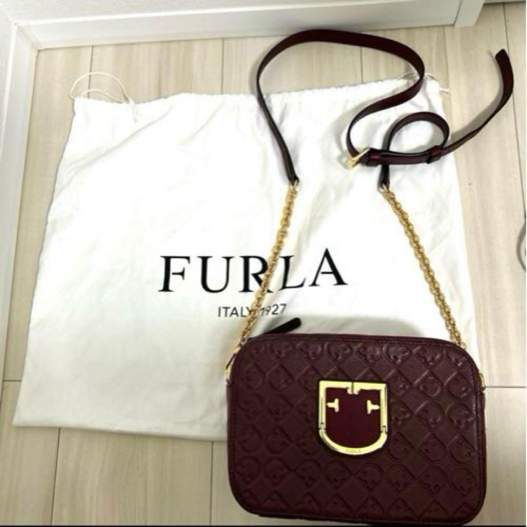 ✨美品✨秋冬　FURLA フルラ　バーガンディ ショルダーバッグ　ワインレッド