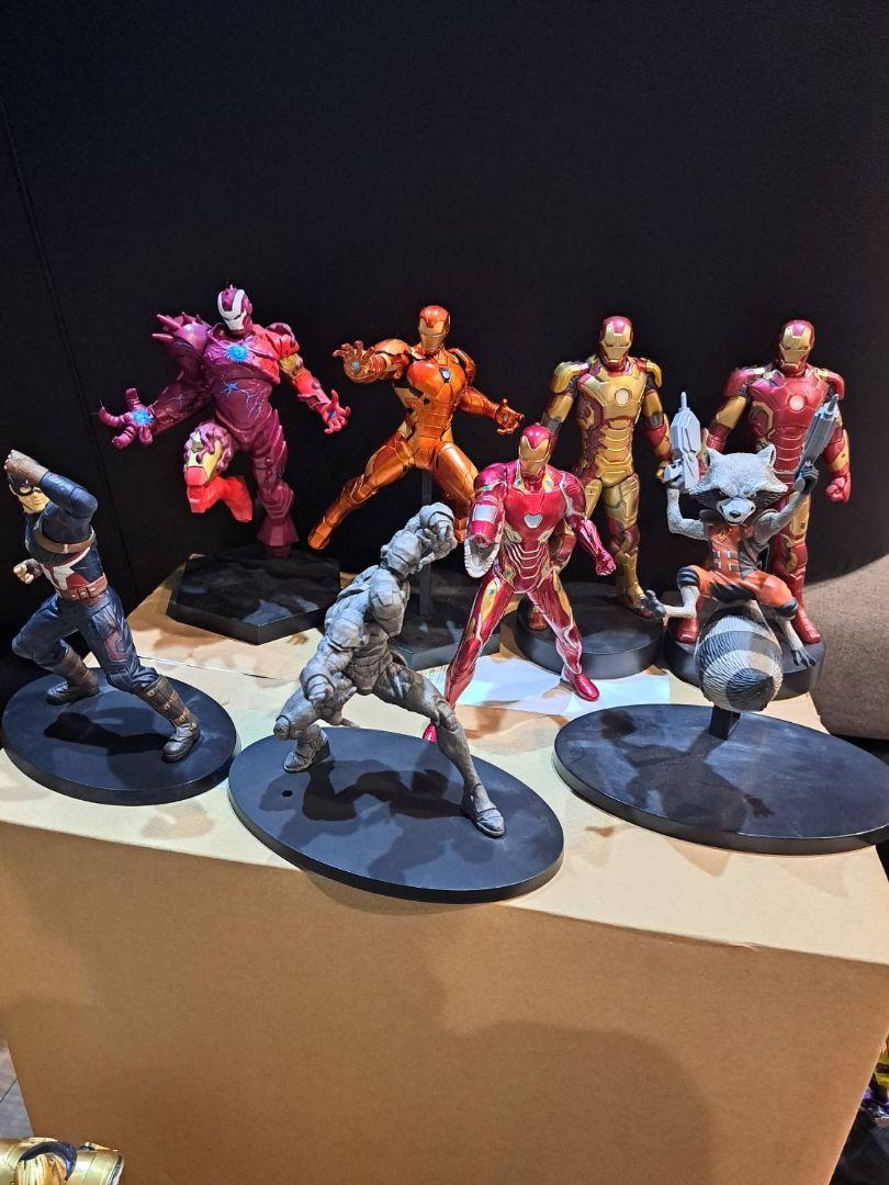 アベンジャーズ　フィギュアまとめ売り
