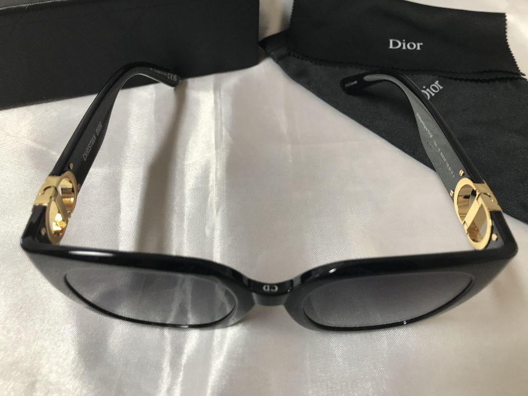 Dior Montaigne 30 ディオール　サングラス