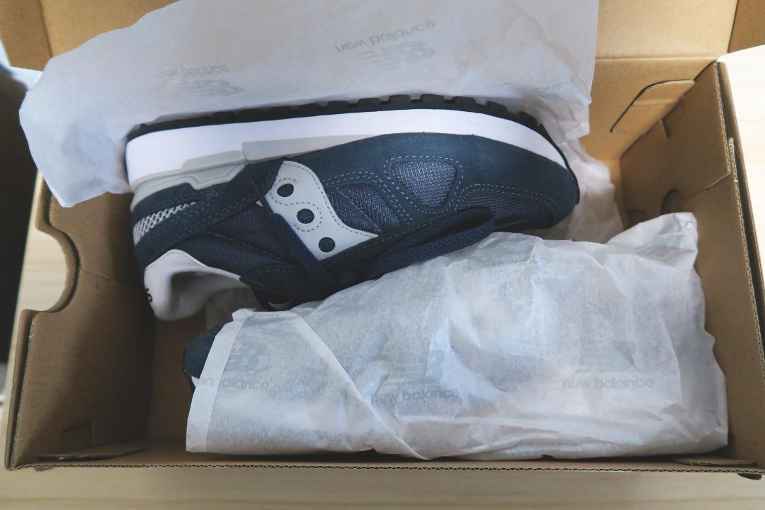 ほぼ新品 saucony サッカニー シャドウオリジナル NAVY　23.5cm