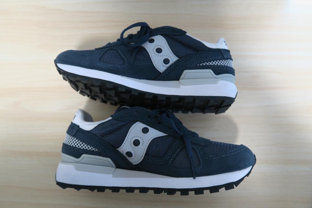 ほぼ新品 saucony サッカニー シャドウオリジナル NAVY　23.5cm