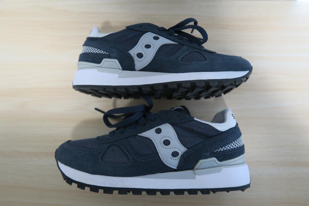 ほぼ新品 saucony サッカニー シャドウオリジナル NAVY　23.5cm