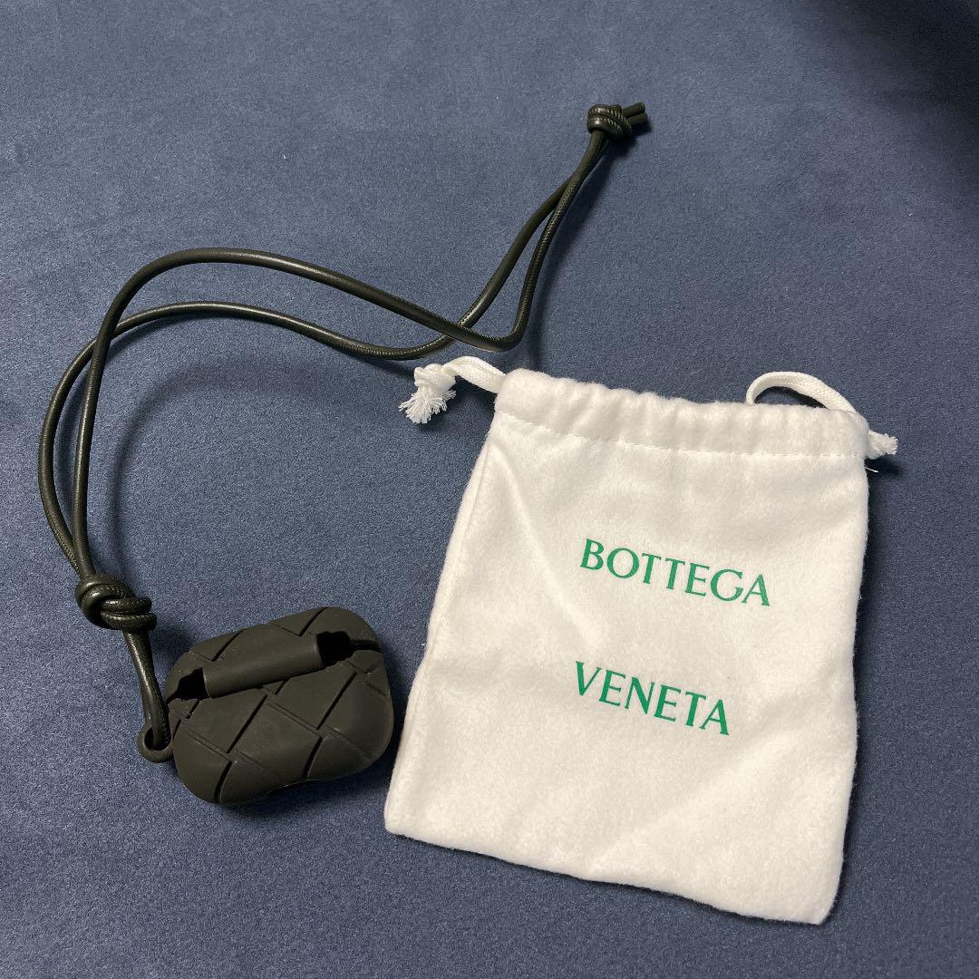 最新グッズがいっぱい 【tmkhjm様専用】BOTTEGA VENETA AirPodsPro 2022新商品 I is☆様専用 化粧水/ローション