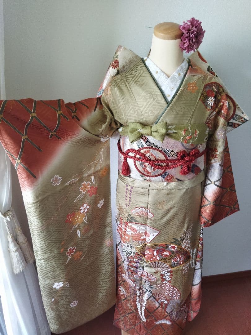 419.ゆったりめの振袖7点セット 正絹　フルセット　成人式　やまと誂製