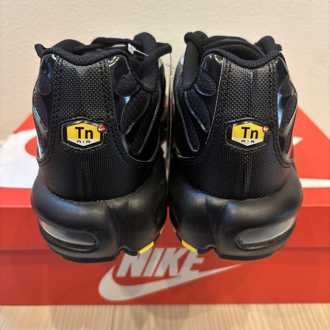 NIKE AIR