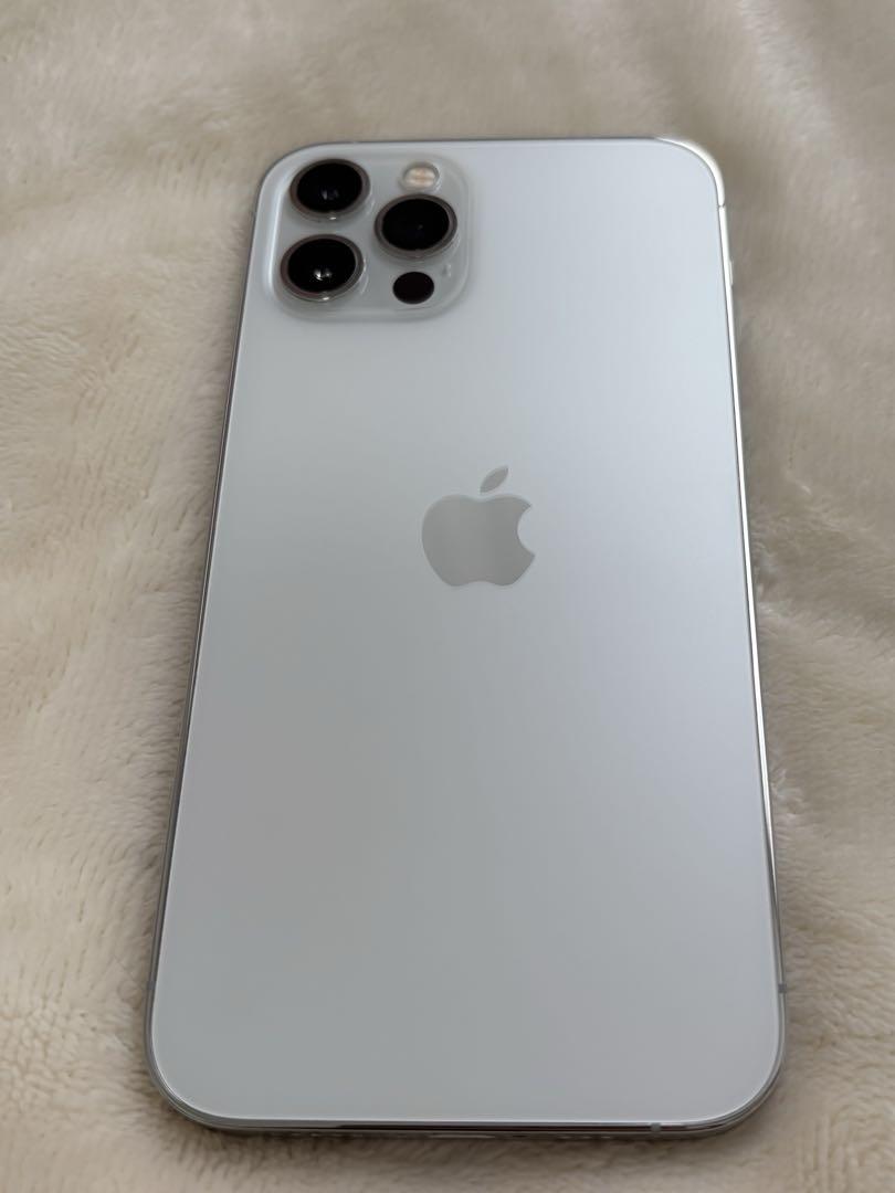 美品　iPhone 12Pro シルバー　simフリー　充電器付き