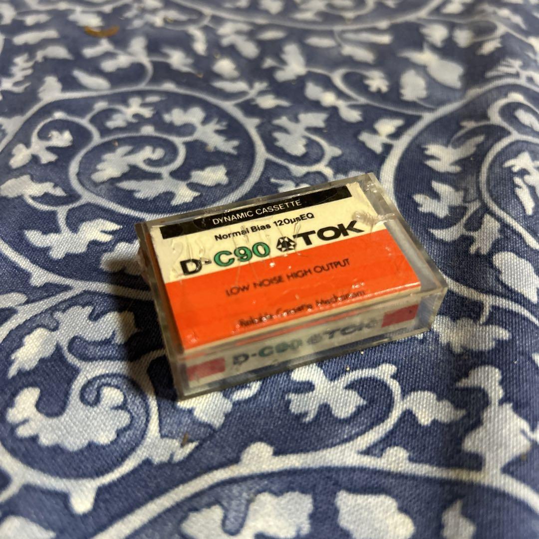 当時品カセットテープ消しゴム