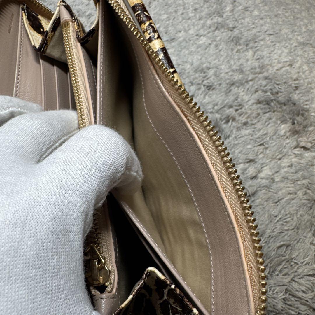Chloe クロエ 長財布 レザー ターンロック ゴールド金具