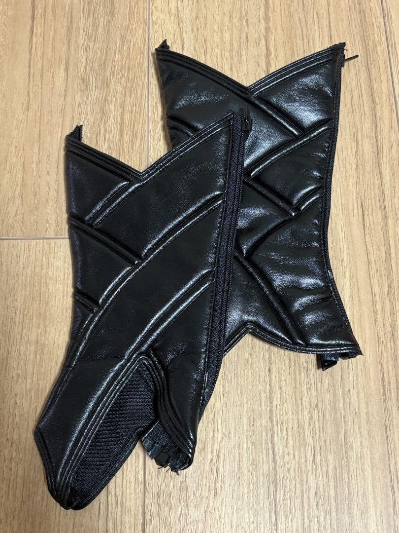 ０２