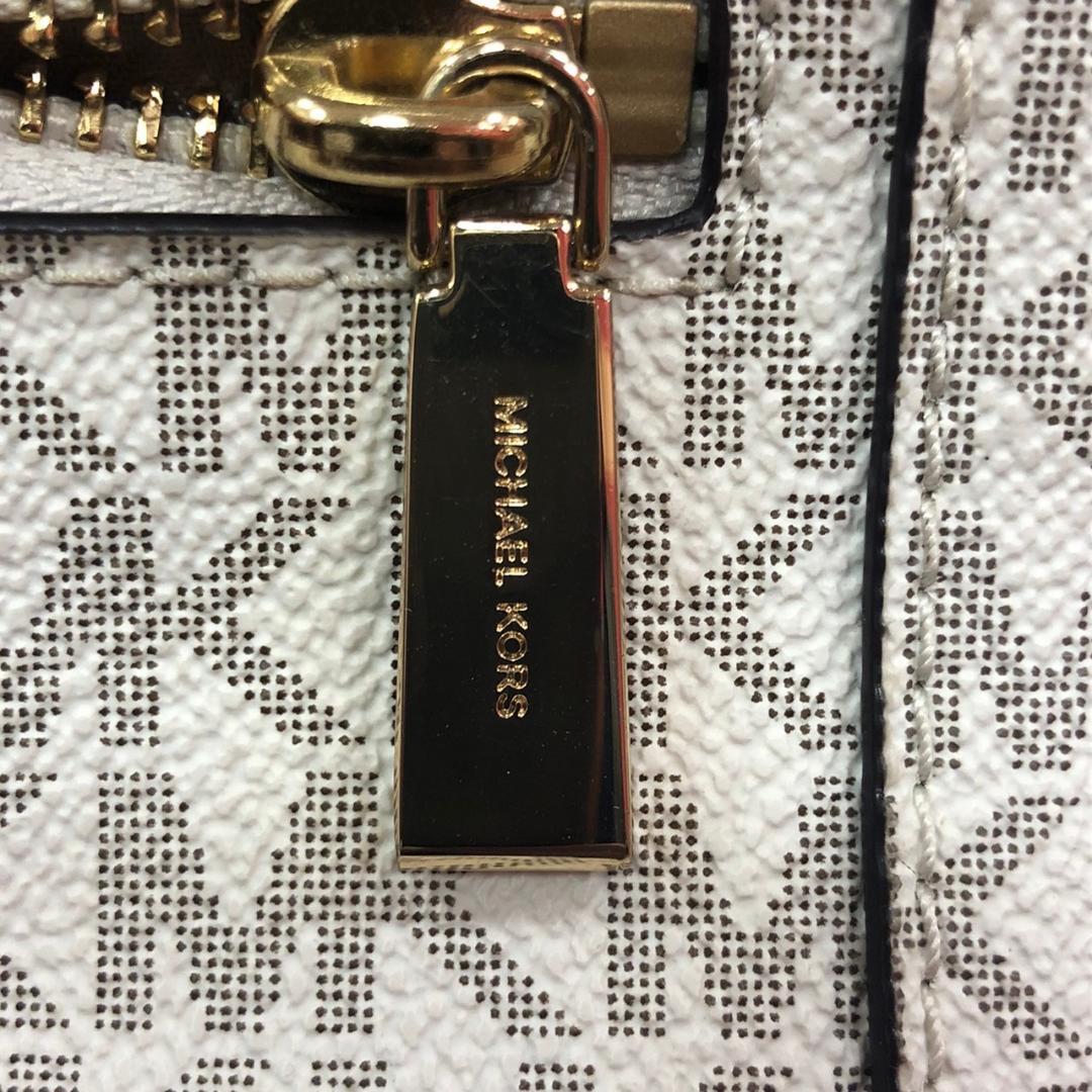 ■MICHAEL KORS　マイケルコース　ウエストバッグ