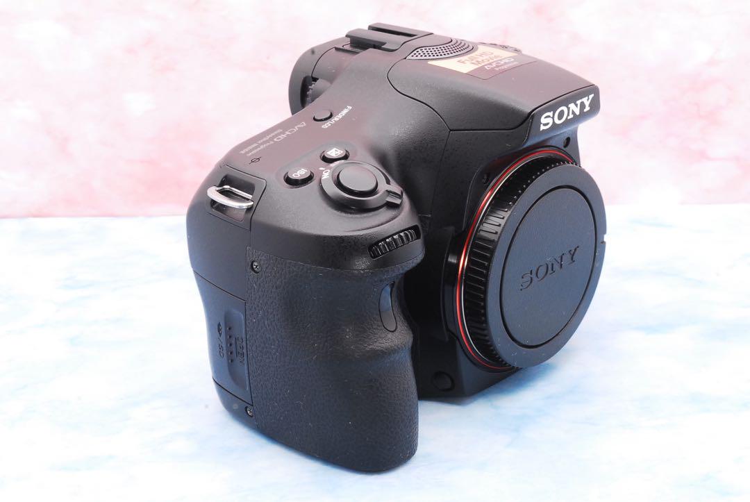 ソニー SONY α57★お得なWレンズ★一眼レフカメラ★ショット数少