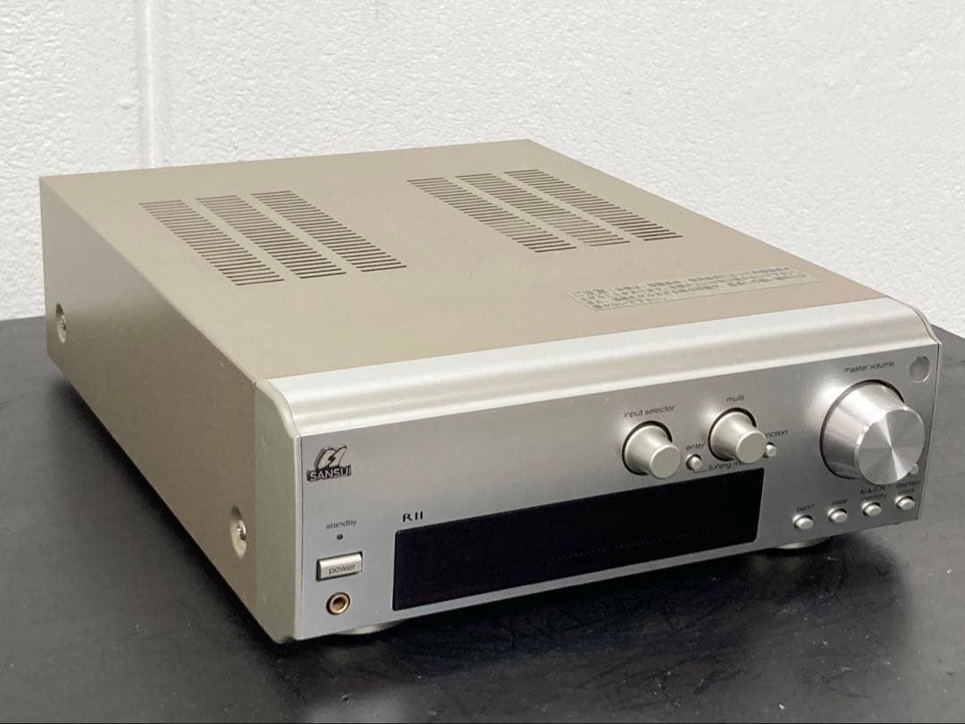 美品 SANSUI チューナーアンプ R11 音質良好 サンスイ 日本製 美品 SANSUI チューナーアンプ R11 音質良好 サンスイ 日本製