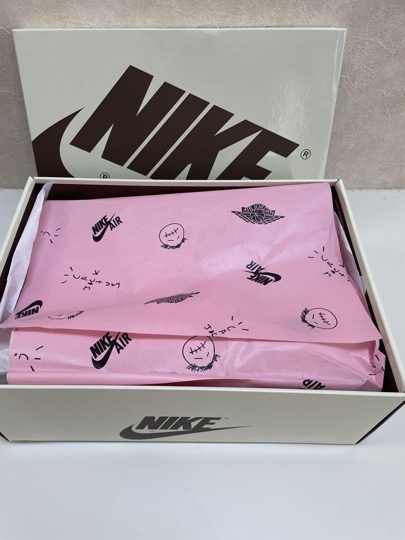 NIKE エアジョーダン 1 Low トラヴィススコット