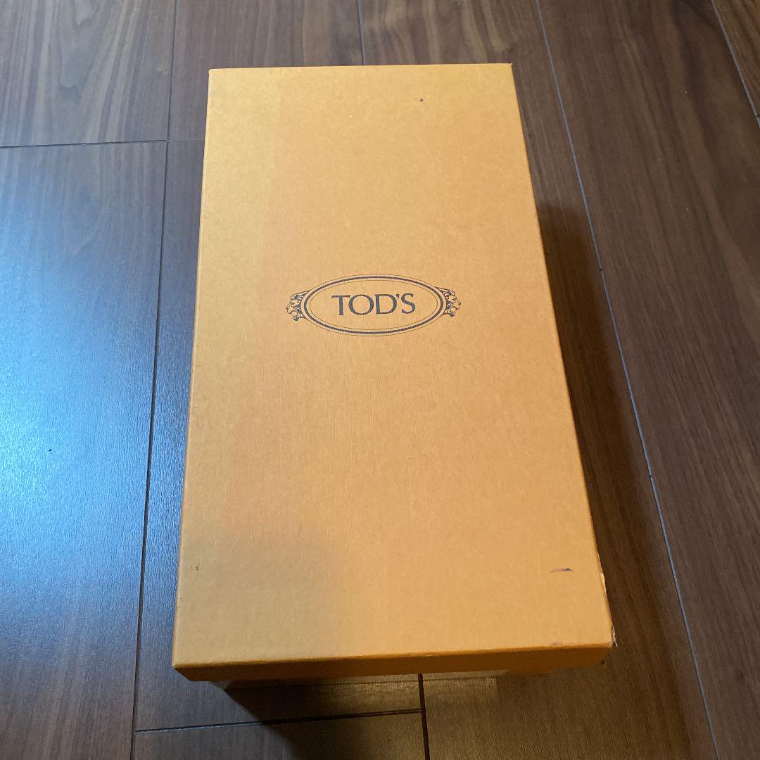 TOD'S フラットシューズ