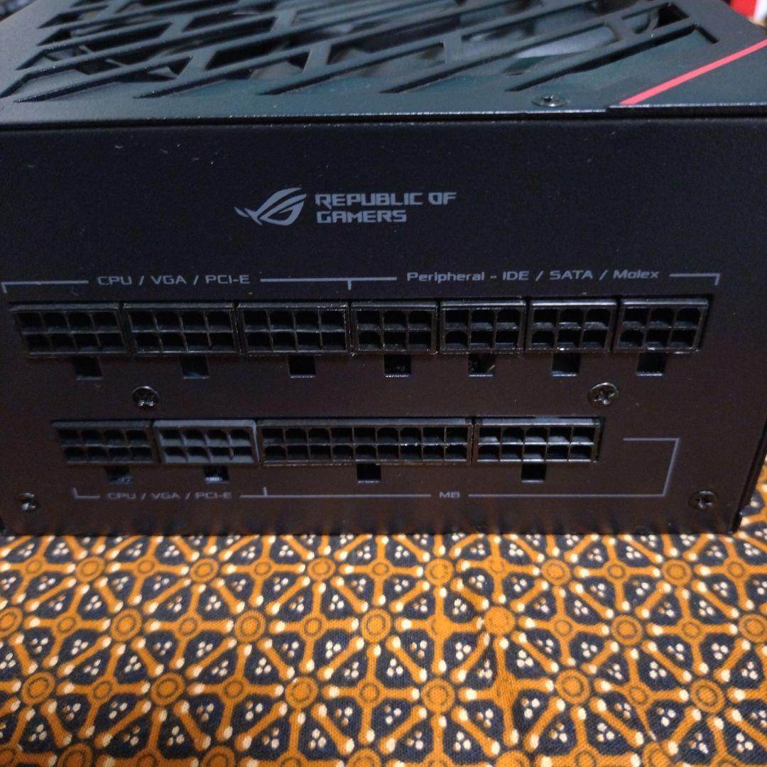 ASUS ROG STRIX 1000W 電源ユニット