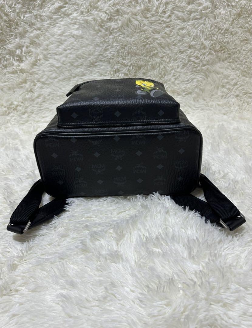 超希少 MCM ルーニー コラボ バックパック リュック レザー トゥイーティー 超希少 MCM ルーニー コラボ バックパック リュック レザー