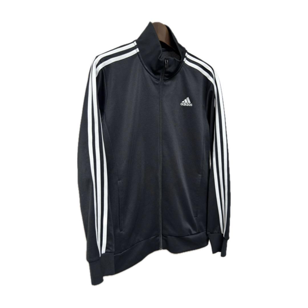 adidas アディダス　黒　ジャージ