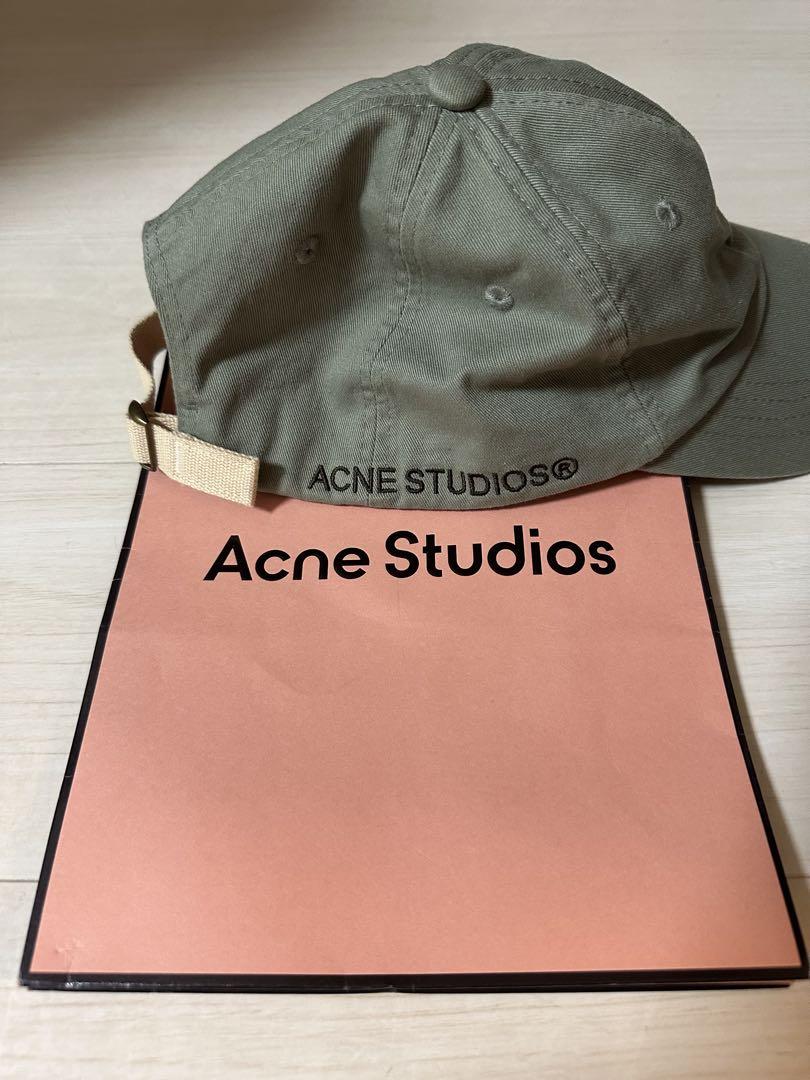 Acne Studios オリーブグリーンキャップ Acne Studios オリーブグリーン キャップ