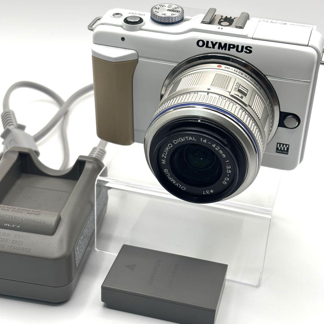 逆輸入 訳アリ】OLYMPUS メルカリ - レンズキット ホワイト E-PL1s PEN デジタルカメラ